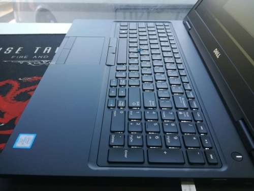 1st BID TAKES!*BEST i5!!*DELL LATITUDE 5580*i5-7440HQ*7th GEN i5*QUAD CORE*8GB DDR4*256GB SSD*FULLHD